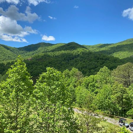 Condo With Stunning Mountain And 6Th Green Views Near Harrahs Cherokee Bryson City Whittier Dış mekan fotoğraf
